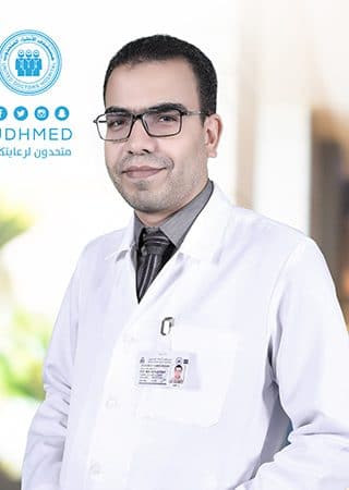 الدكتور خالد سمير